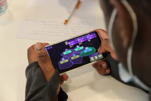 3_CripsIledeFrance_Purple town_Betatest